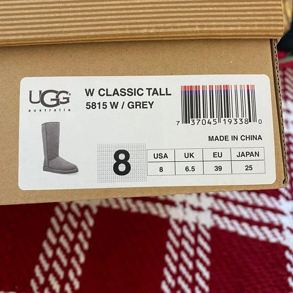 Grey tall Ugg’s
